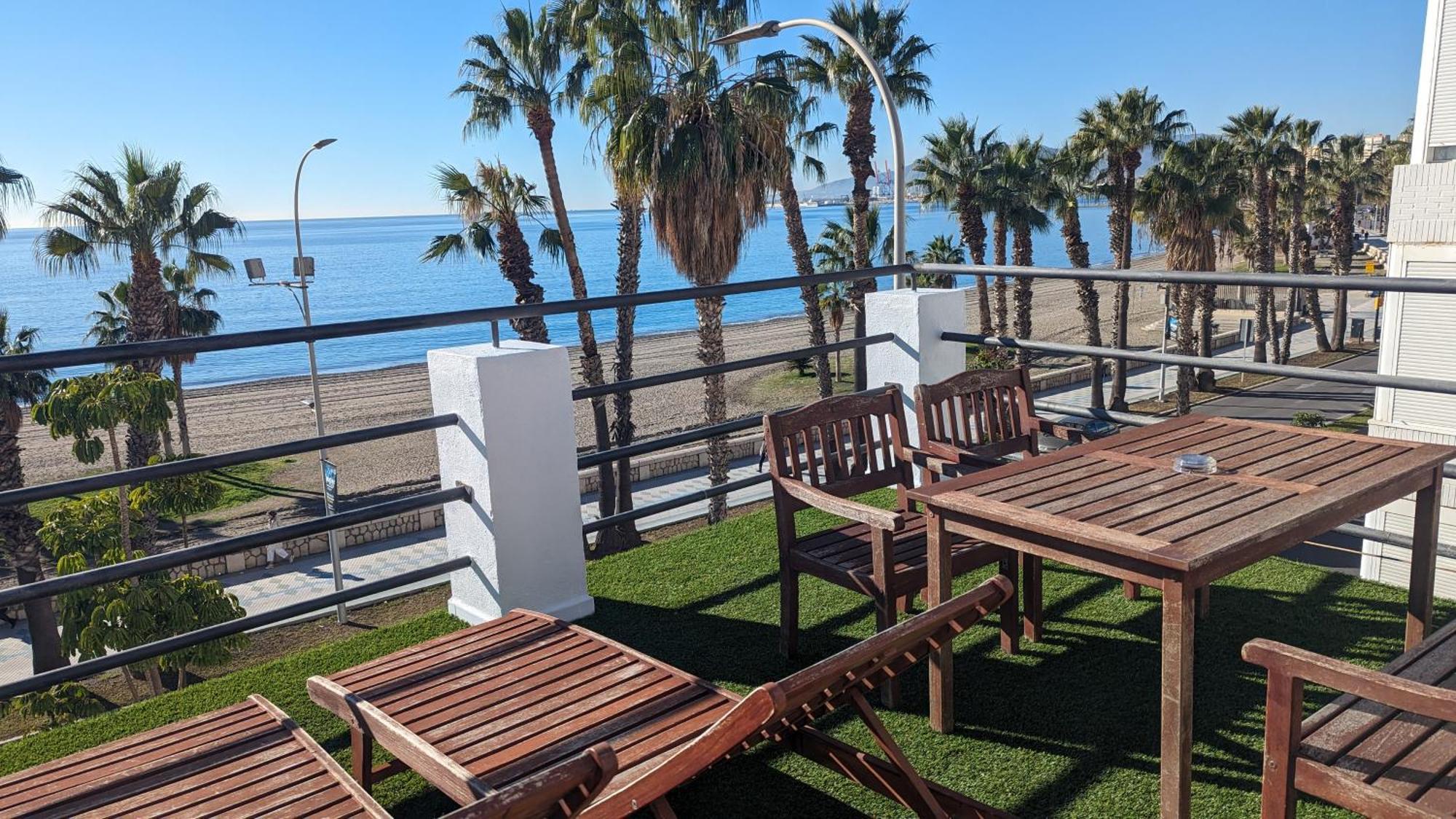 Loft Con Gran Terraza En Primera Linea De Playa Málaga Extérieur photo